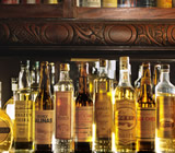 Cachaçarias no Centro de Porto Alegre